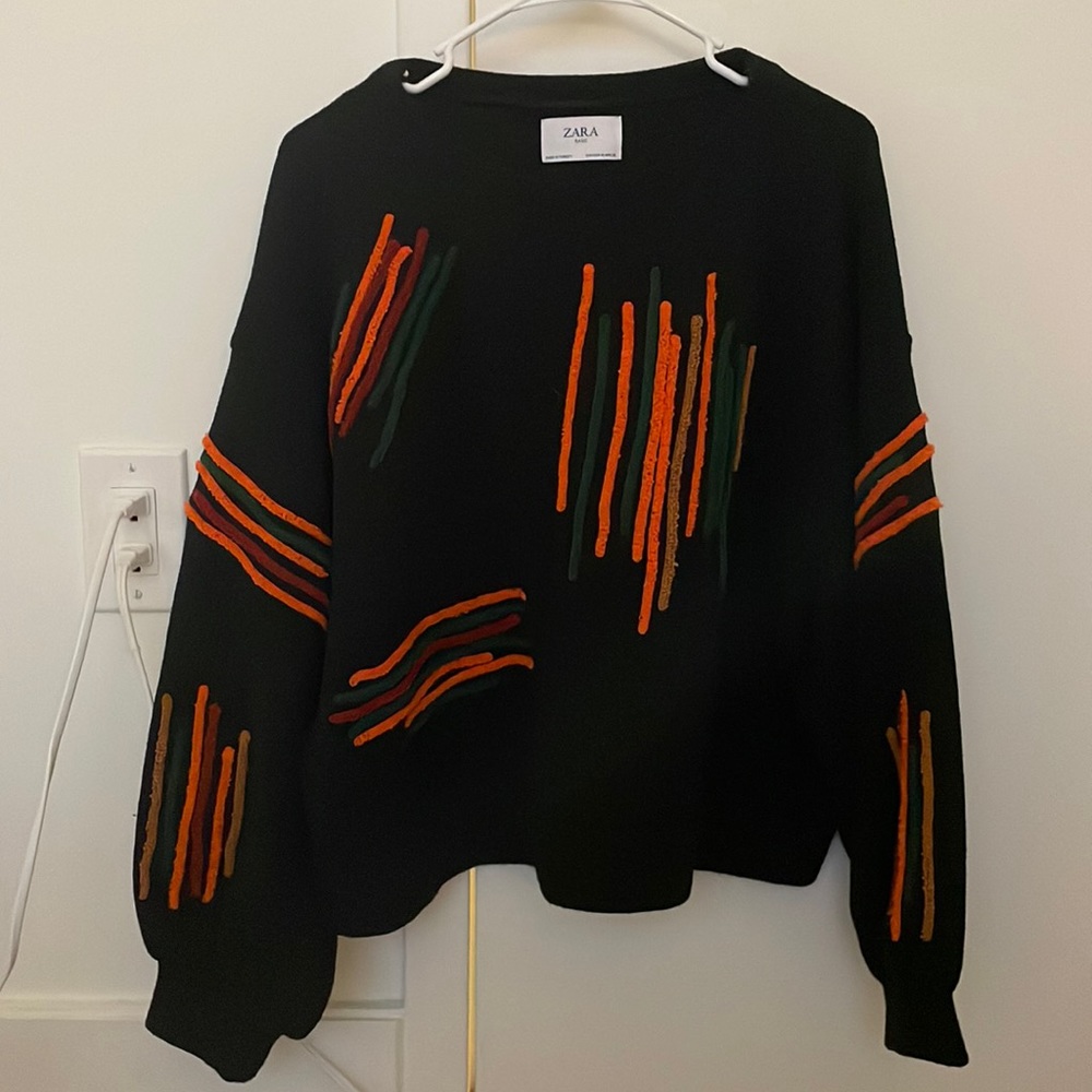 Patterned sweater